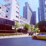 อพาร์ทเม้น 芭提雅双人精品公寓无边游泳池thebase中央基地