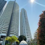 อพาร์ทเม้น Sky Beachfront *