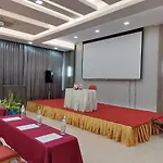 Vareena Palace Hotel