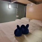 Hostel Glur Walking Street
