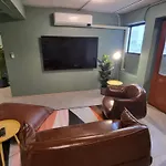 Glur Walking Street Hostel