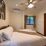 2-3br Huge Pool, Bbq, 300m-beach, 8 Mins To Walking Street Villa *