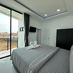 Chateau Dale Pool Villa 177 Nearby Walking Street