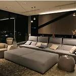 อพาร์ทเม้น Fully Furnished Excellent Location - Next To