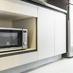 Fully Furnished Excellent Location - Next To อพาร์ทเม้น *