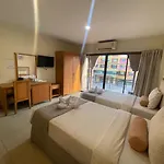 Babylon Hotel 3*