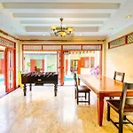 Bali Pool Villa, 5 Min To Walking Street & The Beaches Villa *