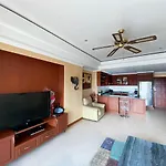 Oceanfront By View Talay 6