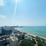 Oceanfront By View Talay 6 Pattaya