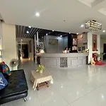 โรงแรม Tycoon By Goad Avadhess Hospitality 1km Walking Street Pattaya