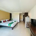 Tycoon By Goad Avadhess Hospitality 1km Walking Street โรงแรม 3*