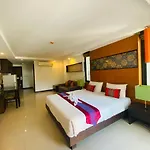 Tycoon By Goad Avadhess Hospitality 1km Walking Street 3*