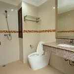 Ivory Palace Hotel 3*