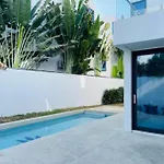 Marina 3 Pattaya City Center Modern Pool Villia