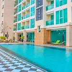 Apartment In Garden Tower Pool, Sauna & Gym 1 Km From Walking Street Pattaya