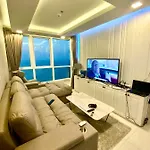Luxsl Luxurystyleoflife 4 อพาร์ทเม้น