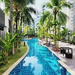 Arcadia Beach Resort