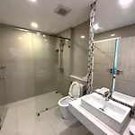 อพาร์ทเม้น One Tower 1 Bed 105 By Thaiminatorpattaya *