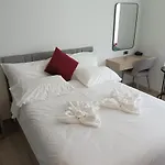 อพาร์ทเม้น Edge Lux Pattaya