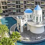 Arcadia Beach Continental 1-Bedroom Condo