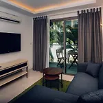อพาร์ทเม้น Club Royal Wongamat