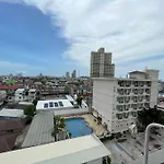 Chez In Ccr * Pattaya