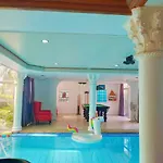 The Park Pool