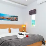 Relax Pool Near Walking Street,jacuzzi ,bbq 5bed 6bath House54 Villa Pattaya