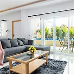 Relax Pool Near Walking Street,jacuzzi ,bbq 5bed 6bath House54