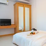 Relax Pool Near Walking Street,jacuzzi ,bbq 5bed 6bath House54 Villa Pattaya
