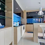 อพาร์ทเม้น Grande Carribean L Guest Friendly L Seaview Pool View In *