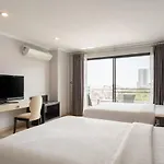 โรงแรม Sirin Exclusive And Pattaya