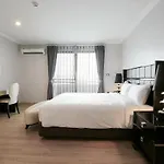 Sirin Exclusive And Pattaya