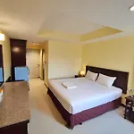 The Chanthong And 3* Pattaya