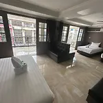 Land Royal Residence