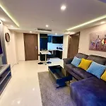 อพาร์ทเม้น Large Luxury - Centre - Grand Avenue Residences - 501 Pattaya