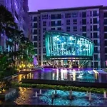 Luxury Spacious 1Br With Balcony