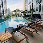 Apartment Base Huge 2bed King&queen With Infinity Pool & Free Netflix!