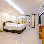 Hotel Pasadena 2*