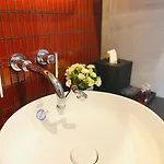 Edge Vip Apartment