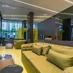 Apartment The Base 2bed King&queen With Infinity Pool & Free Netflix! *