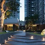 อพาร์ทเม้น The Base 2bed King&queen With Infinity Pool & Free Netflix!