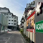 โรงแรม Baan Chuan Chom