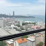 Apartment The Base 2bed King&queen Sky Seaview & Infinity Pool Pattaya