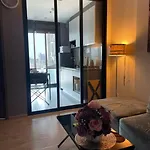 Base Long Balcony King-bed With Infinity Pool อพาร์ทเม้น *