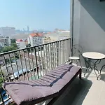 Base 2bed King&queen With Infinity Pool & Free Netflix!