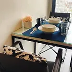 Base Quiet King-bed With Infinity Pool & Free Netflix!