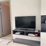 The Base Long Balcony King-bed With Infinity Pool & Free Netflix Pattaya