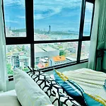 The Base 2bed King&queen Sky Seaview & Infinity Pool Apartment Pattaya
