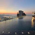 The Base Quiet King-bed With Infinity Pool & Free Netflix อพาร์ทเม้น Pattaya